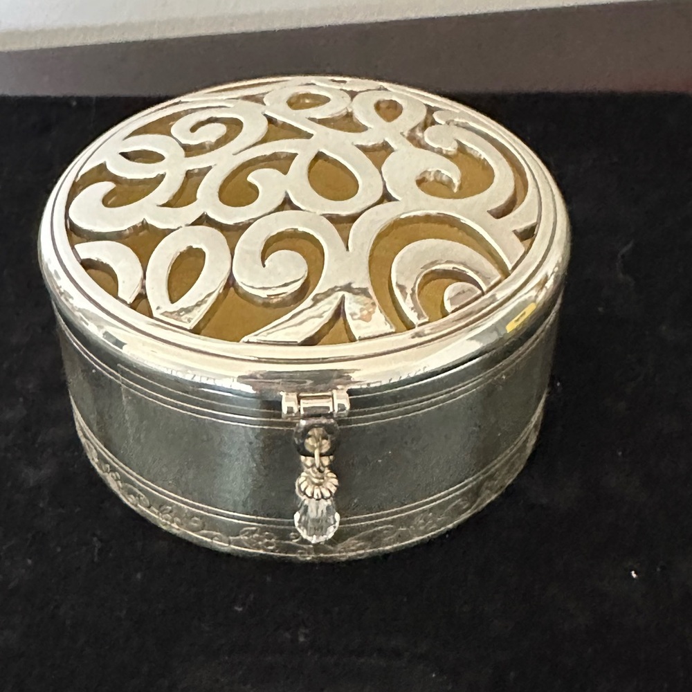 Brighton NWOT Skribbel Round Trinket Box